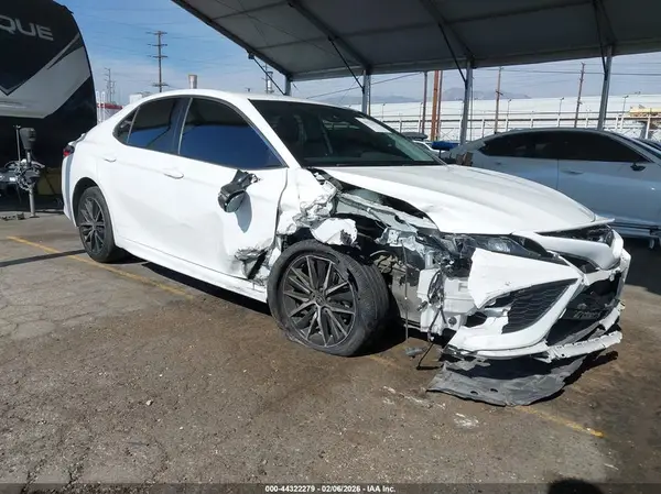 4T1G11AK9PU150608 2023 TOYOTA CAMRY - Image 1