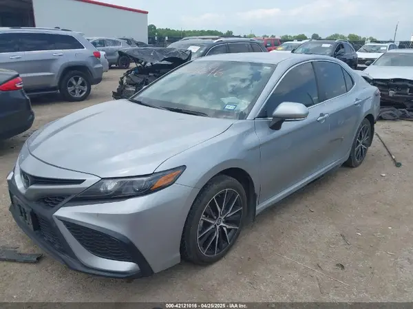4T1G11AK9PU155937 2023 TOYOTA CAMRY - Image 2