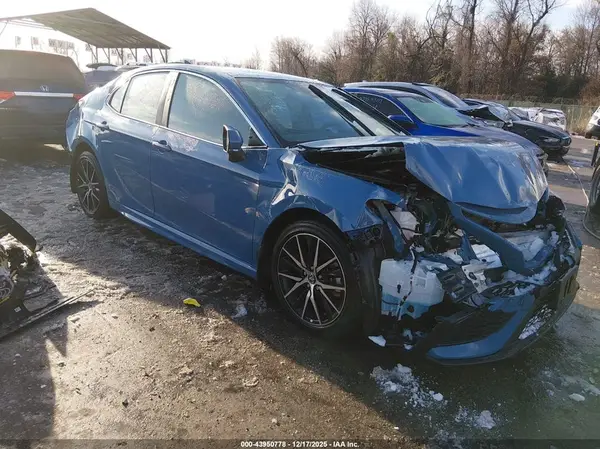 4T1G11AK9PU184399 2023 TOYOTA CAMRY - Image 1