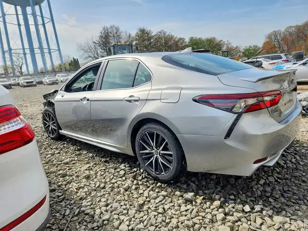 4T1G11AK9PU725953 2023 TOYOTA CAMRY - Image 2