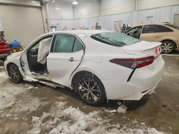 4T1G11AK9PU732823 2023 TOYOTA CAMRY - Image 2