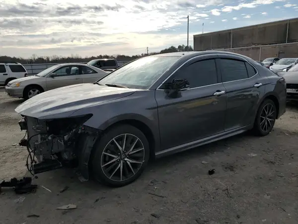 4T1G11AK9PU733356 2023 TOYOTA CAMRY - Image 1