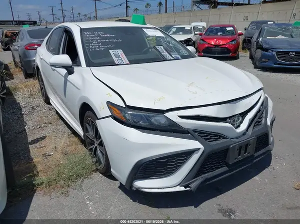 4T1G11AK9PU734619 2023 TOYOTA CAMRY - Image 1