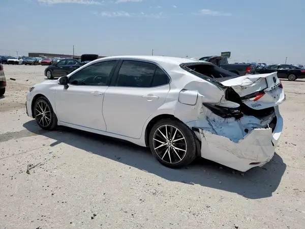 4T1G11AK9PU743837 2023 TOYOTA CAMRY - Image 2