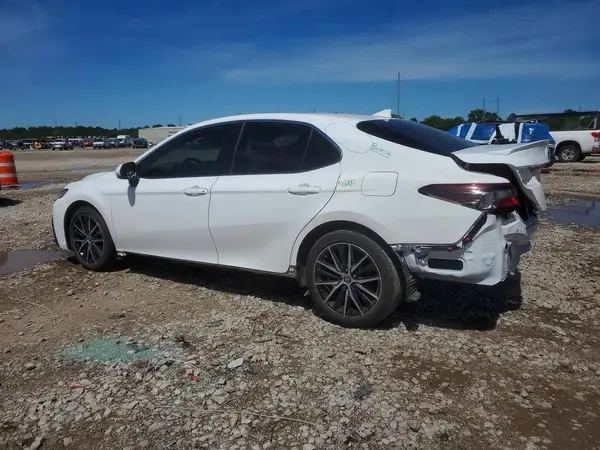 4T1G11AK9PU751646 2023 TOYOTA CAMRY - Image 2