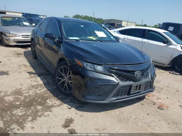 4T1G11AK9PU754837 2023 TOYOTA CAMRY - Image 1