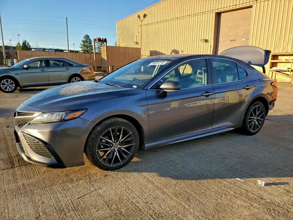 4T1G11AK9PU755650 2023 TOYOTA CAMRY - Image 1