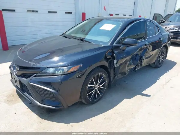 4T1G11AK9PU756653 2023 TOYOTA CAMRY - Image 2