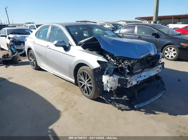 4T1G11AK9PU771279 2023 TOYOTA CAMRY - Image 1