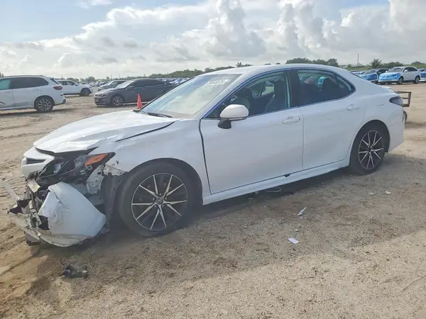 4T1G11AK9PU772514 2023 TOYOTA CAMRY - Image 1