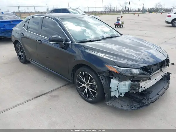 4T1G11AK9PU788065 2023 TOYOTA CAMRY - Image 1