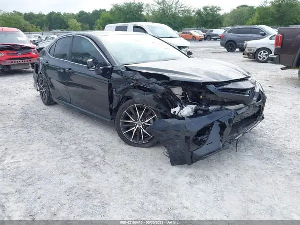 4T1G11AK9PU796795 2023 TOYOTA CAMRY - Image 1