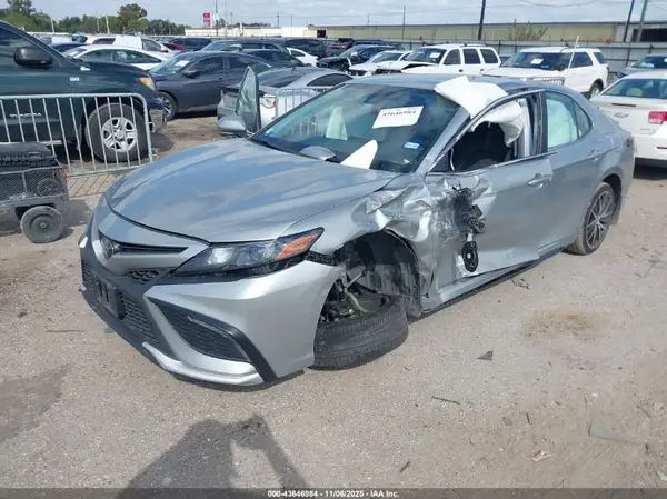4T1G11AK9PU801459 2023 TOYOTA CAMRY - Image 2