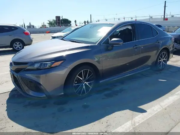 4T1G11AK9PU813904 2023 TOYOTA CAMRY - Image 2