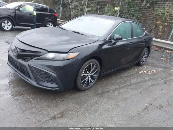 4T1G11AK9PU829083 2023 TOYOTA CAMRY - Image 2