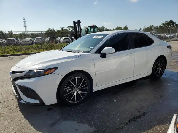 4T1G11AK9PU832615 2023 TOYOTA CAMRY - Image 1