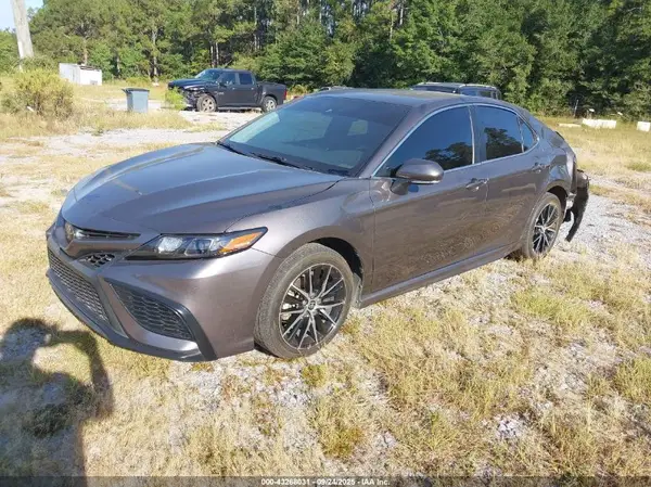 4T1G11AK9PU835630 2023 TOYOTA CAMRY - Image 2