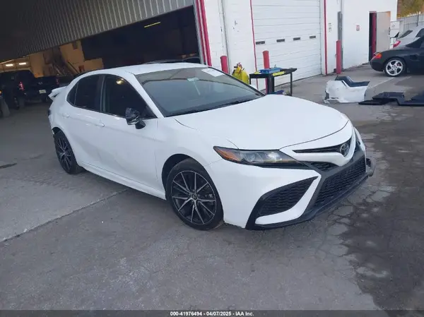 4T1G11AK9PU838334 2023 TOYOTA CAMRY - Image 1