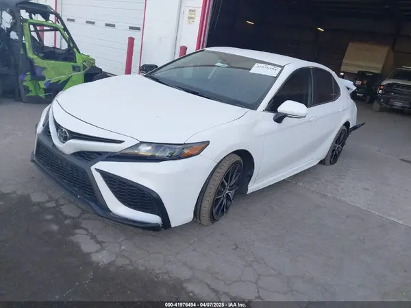 4T1G11AK9PU838334 2023 TOYOTA CAMRY - Image 2