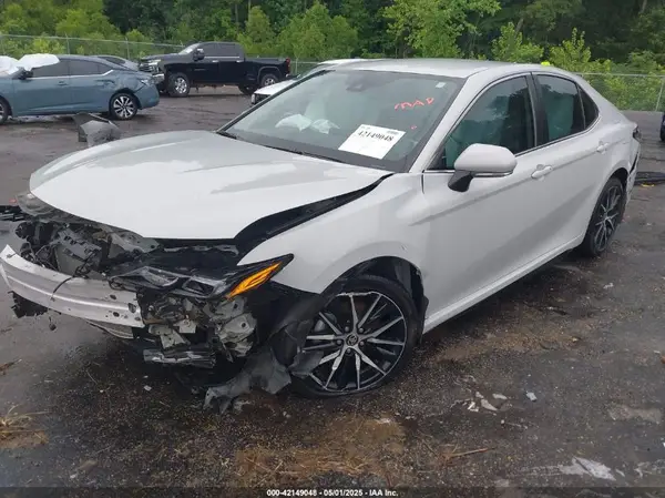 4T1G11AK9RU217369 2024 TOYOTA CAMRY - Image 2