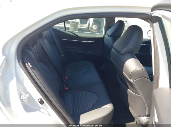 4T1G11AK9RU223706 2024 TOYOTA CAMRY - Image 8