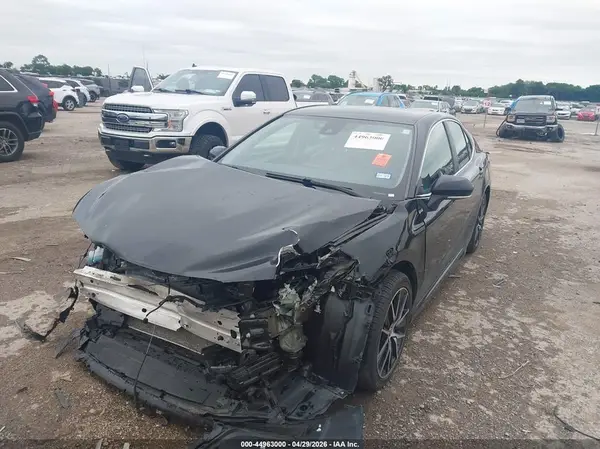 4T1G11AK9RU226184 2024 TOYOTA CAMRY - Image 2