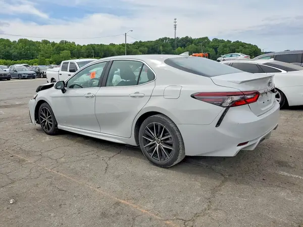 4T1G11AK9RU247083 2024 TOYOTA CAMRY - Image 2