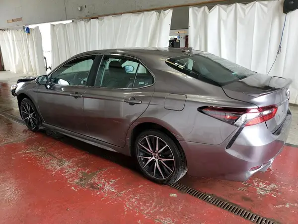 4T1G11AK9RU247438 2024 TOYOTA CAMRY - Image 2