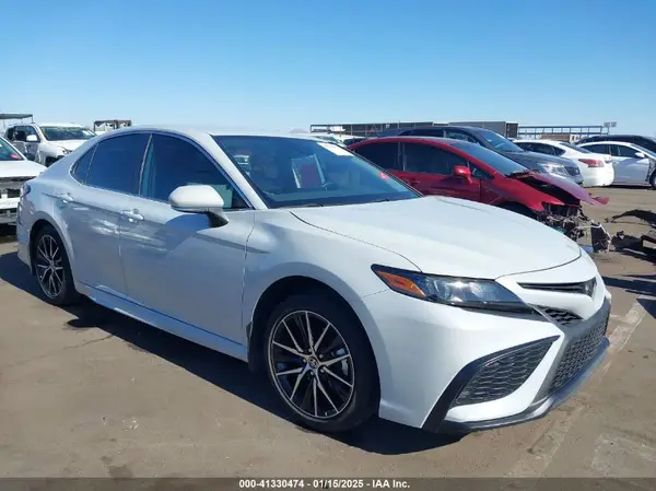 4T1G11AK9RU248377 2024 TOYOTA CAMRY - Image 1