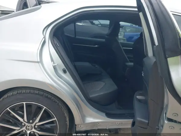 4T1G11AK9RU256916 2024 TOYOTA CAMRY - Image 8