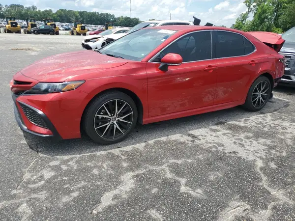 4T1G11AK9RU257533 2024 TOYOTA CAMRY - Image 1
