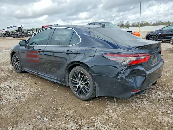 4T1G11AK9RU887519 2024 TOYOTA CAMRY - Image 2
