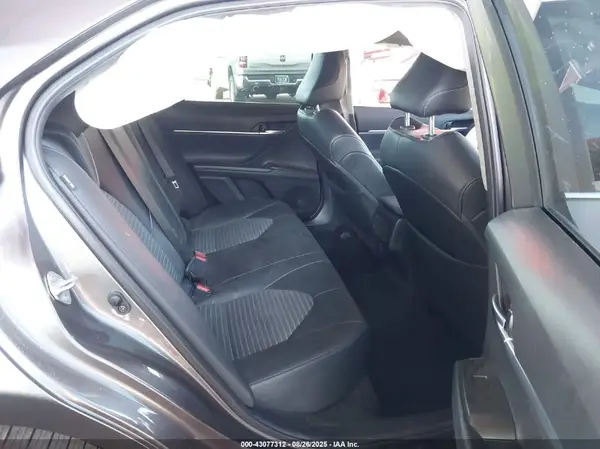 4T1G11AK9RU889819 2024 TOYOTA CAMRY - Image 8