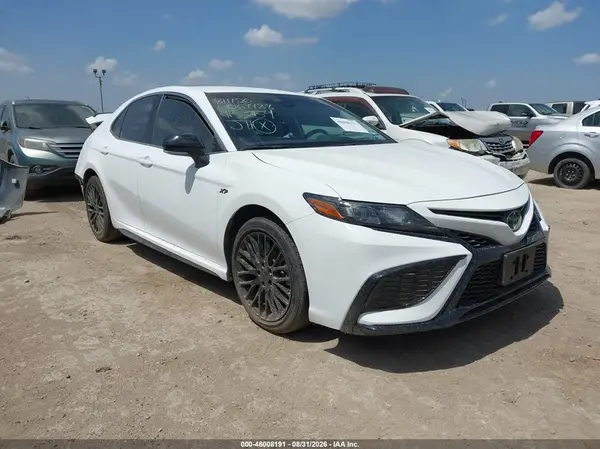 4T1G11AK9RU915254 2024 TOYOTA CAMRY - Image 1
