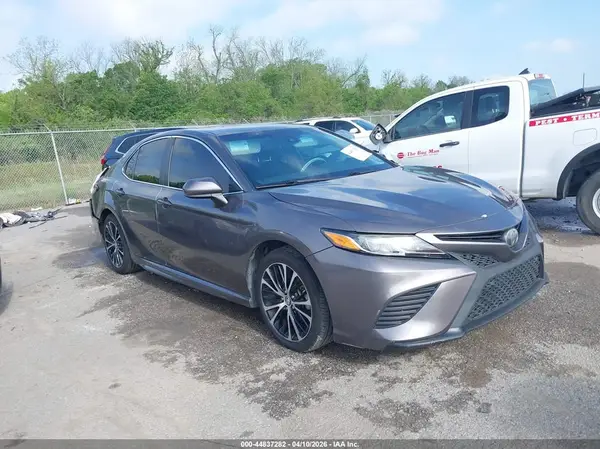4T1G11AKXLU305953 2020 TOYOTA CAMRY - Image 1