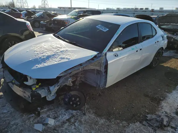 4T1G11AKXLU312837 2020 TOYOTA CAMRY - Image 1