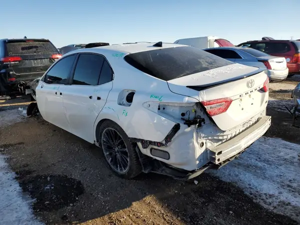 4T1G11AKXLU312837 2020 TOYOTA CAMRY - Image 2