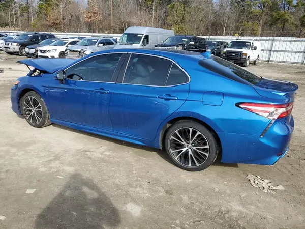 4T1G11AKXLU320923 2020 TOYOTA CAMRY - Image 2