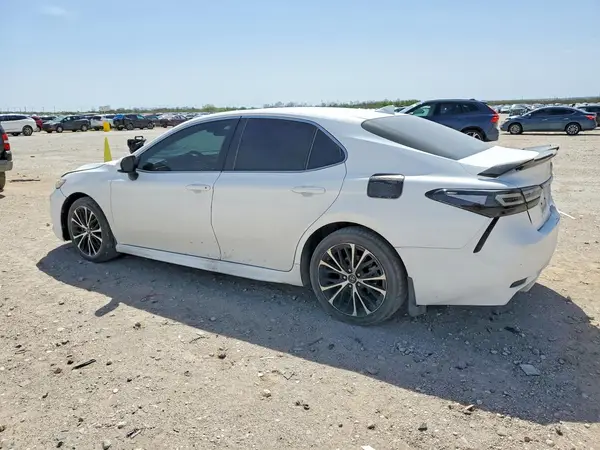 4T1G11AKXLU326902 2020 TOYOTA CAMRY - Image 2