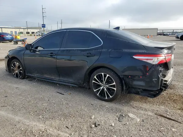 4T1G11AKXLU330254 2020 TOYOTA CAMRY - Image 2