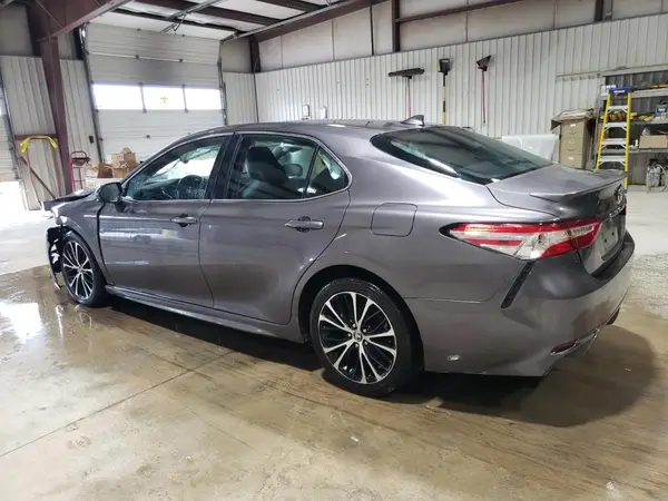 4T1G11AKXLU334014 2020 TOYOTA CAMRY - Image 2