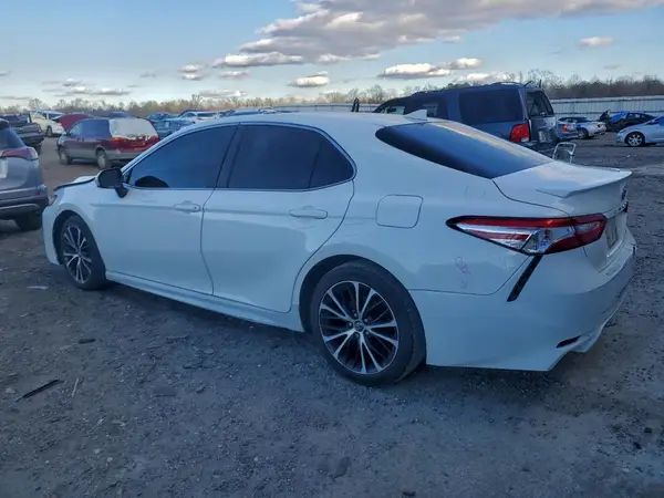 4T1G11AKXLU335812 2020 TOYOTA CAMRY - Image 2
