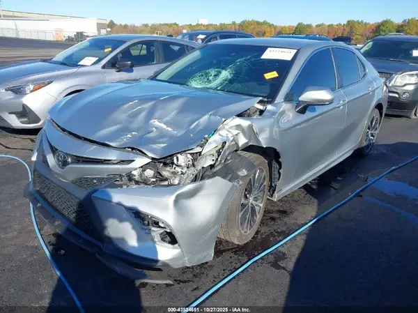4T1G11AKXLU337947 2020 TOYOTA CAMRY - Image 2