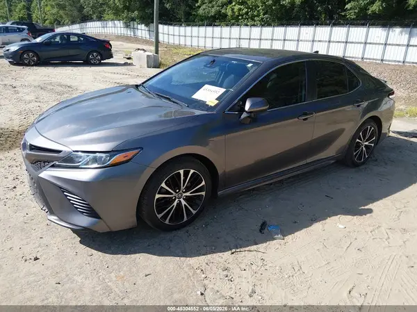 4T1G11AKXLU344364 2020 TOYOTA CAMRY - Image 2