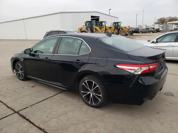 4T1G11AKXLU360547 2020 TOYOTA CAMRY - Image 2