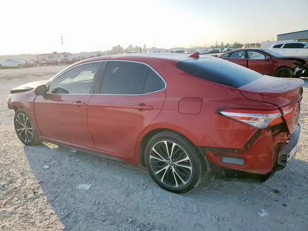 4T1G11AKXLU361732 2020 TOYOTA CAMRY - Image 2