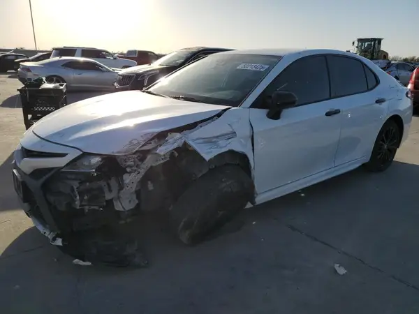 4T1G11AKXLU362346 2020 TOYOTA CAMRY - Image 1