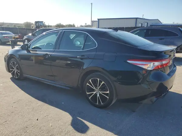 4T1G11AKXLU363206 2020 TOYOTA CAMRY - Image 2