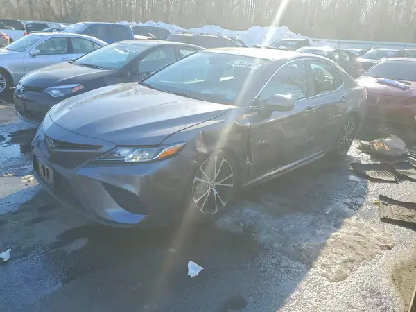 4T1G11AKXLU375999 2020 TOYOTA CAMRY - Image 1