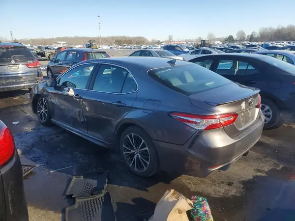 4T1G11AKXLU375999 2020 TOYOTA CAMRY - Image 2